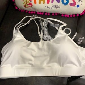 Victoria’s Secret Sport Bra Sz XL NWT